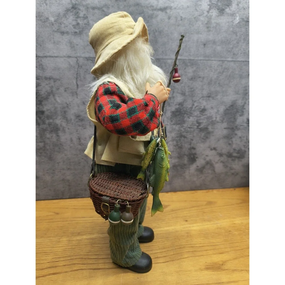 Santa‎ Claus Fisherman Figurine 16